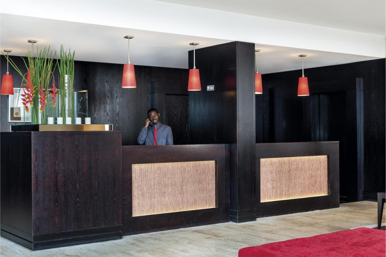 Hotel Baia Luanda Exterior photo